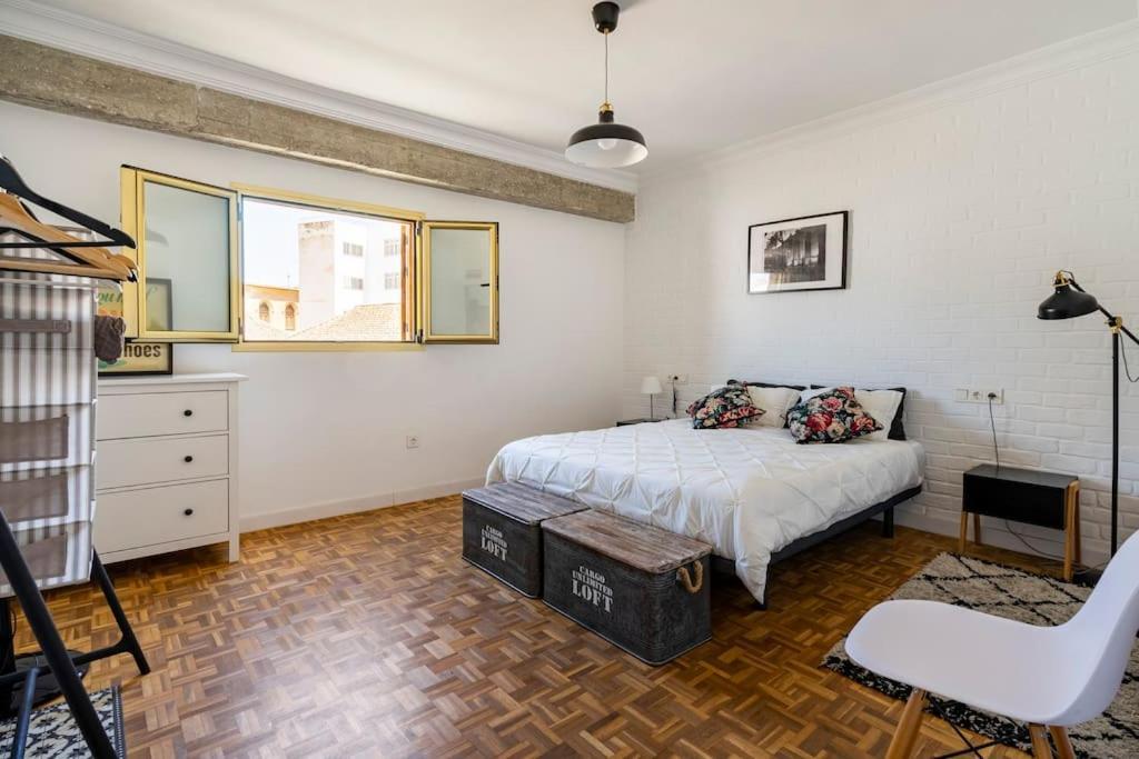 Lifehouse Cathedral * Free Parking* Superiorwifi* Apartment Almeria Ngoại thất bức ảnh
