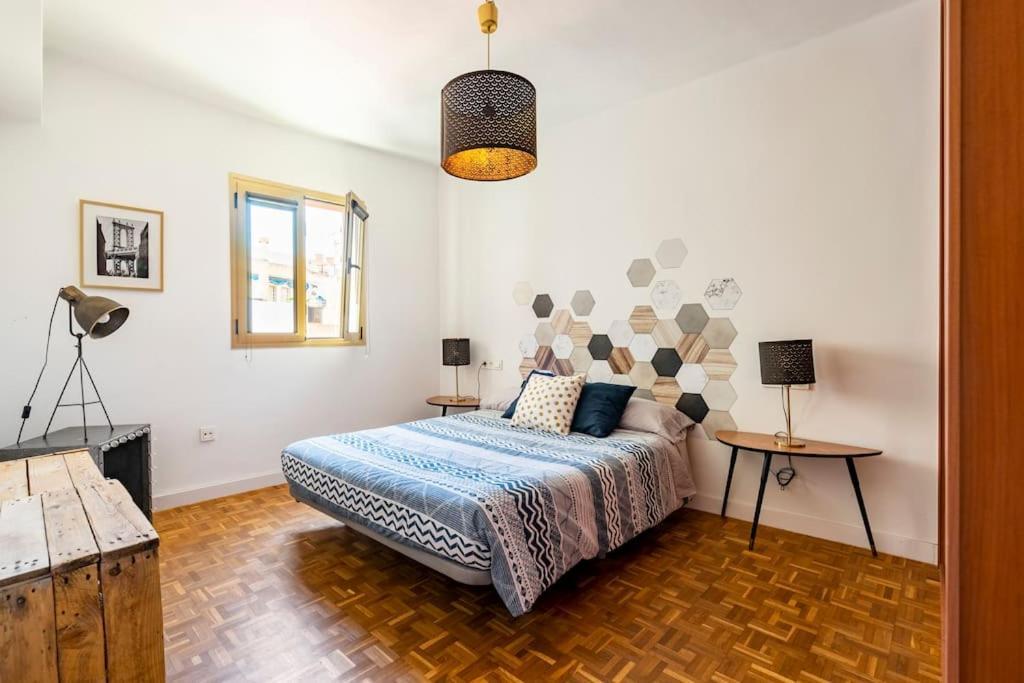 Lifehouse Cathedral * Free Parking* Superiorwifi* Apartment Almeria Ngoại thất bức ảnh